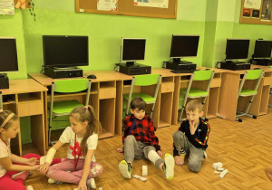 Realizacja projektu Mali Ratownicy_pierwsza pomoc.