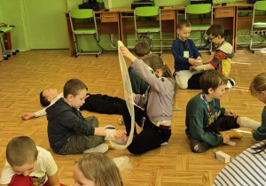 Realizacja projektu Mali Ratownicy_pierwsza pomoc.