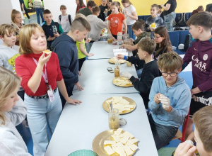 ŚWIATOWY DZIEŃ JABŁKA