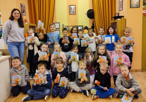 PASOWANIE NA CZYTELNIKA W KLASIE 1a.