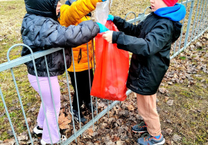 Akcja Galante Sprzątanie w klasach 1-3.